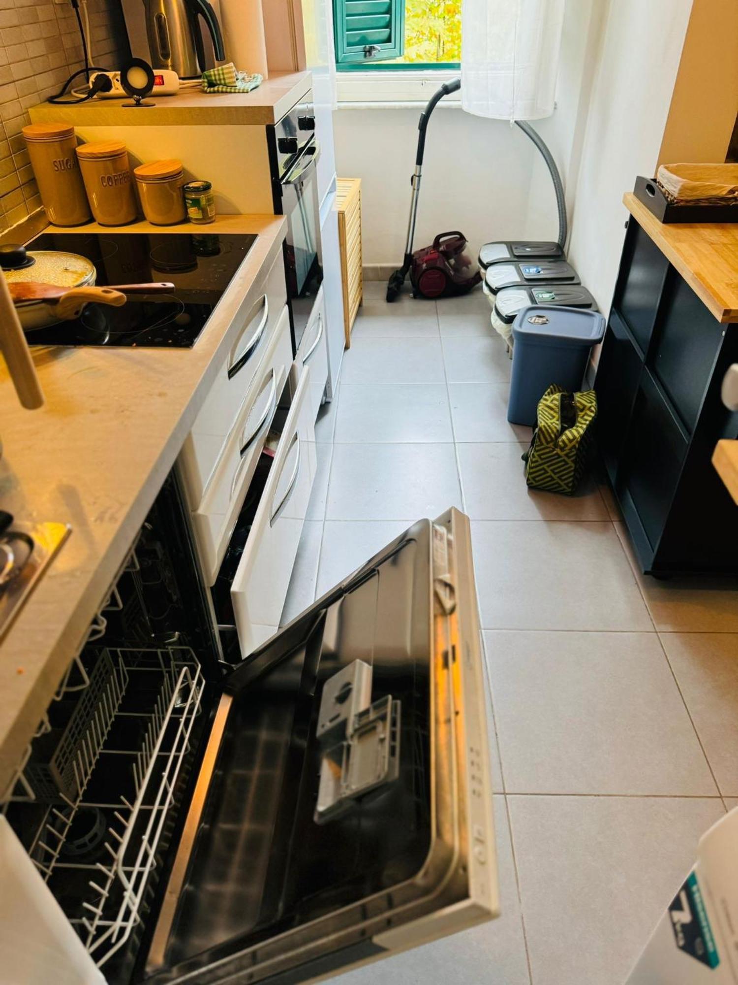 H33 Boutique Apartment In Livorno Centro Buitenkant foto